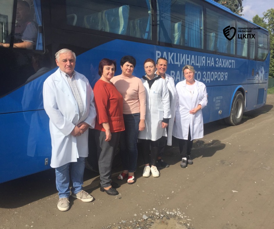 💉🚐 Вакцинальний автобус на Тернопільщині: забезпечення здоров'я та безпеки громад