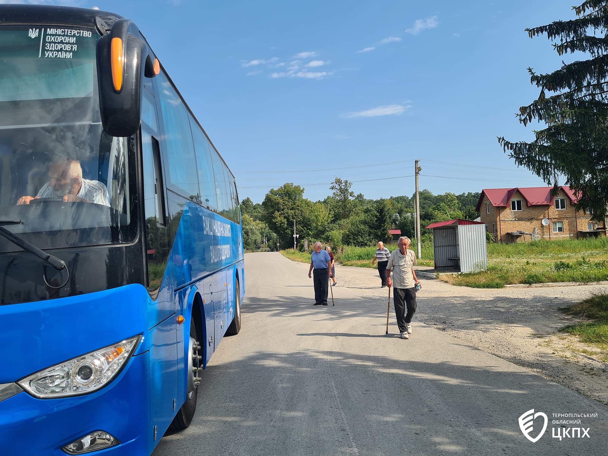 Вакцинальний автобус продовжив свою роботу в Тернопільському районі 