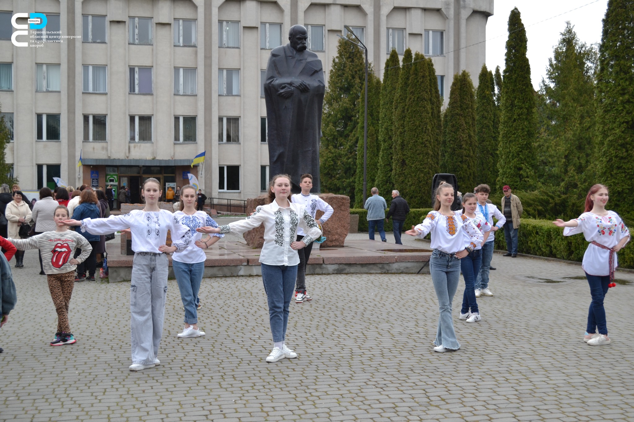 🛡 У Шумську пройшов «День здоров'я». Його організував обласний центр контролю та профілактики хвороб Міністерства охорони здоров'я