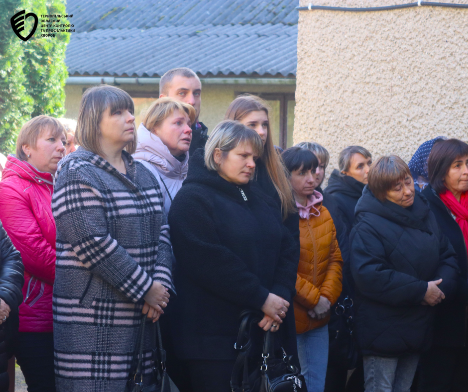 Відкрили меморіальну дошку Герою - Дмитру Івановичу ОГІНСЬКОМУ