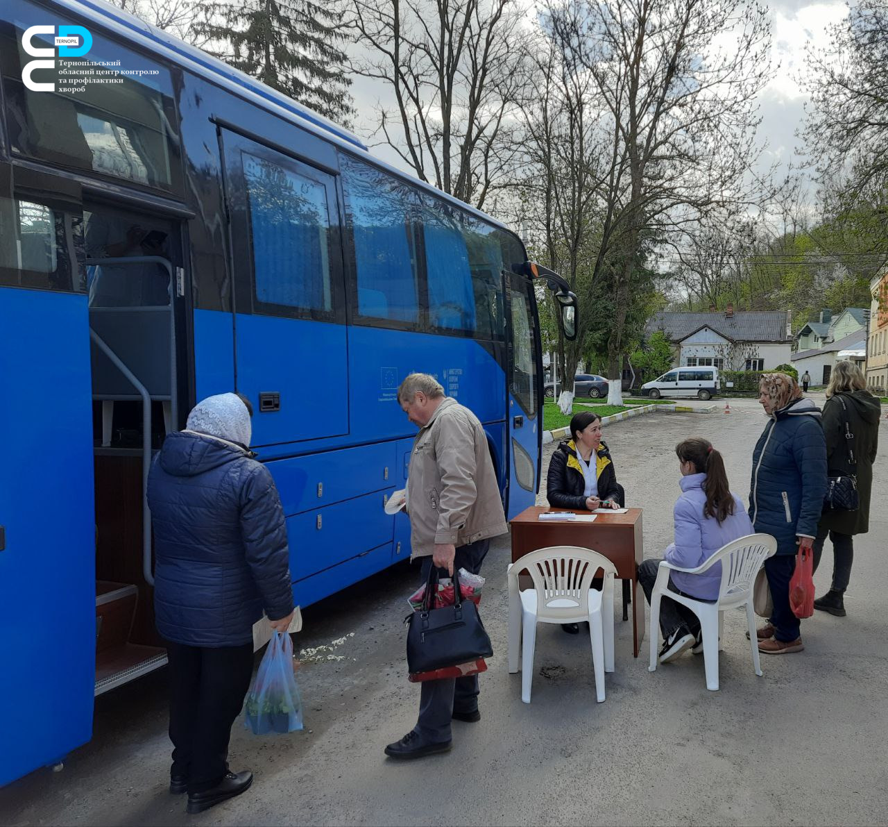 🛡 У Теребовлі працював вакцинальний автобус Центру контролю профілактики хвороб