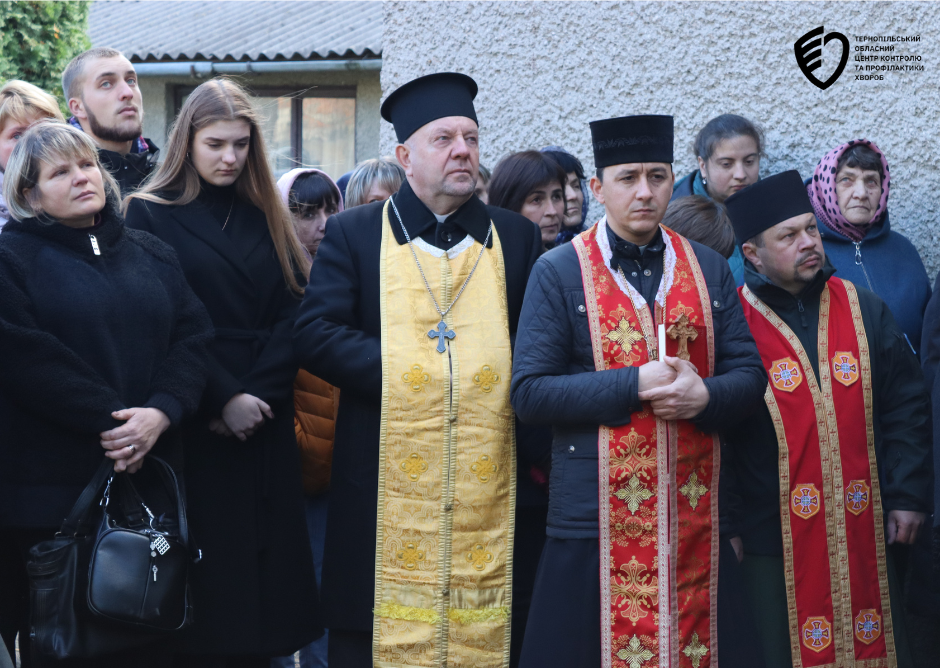 Відкрили меморіальну дошку Герою - Дмитру Івановичу ОГІНСЬКОМУ