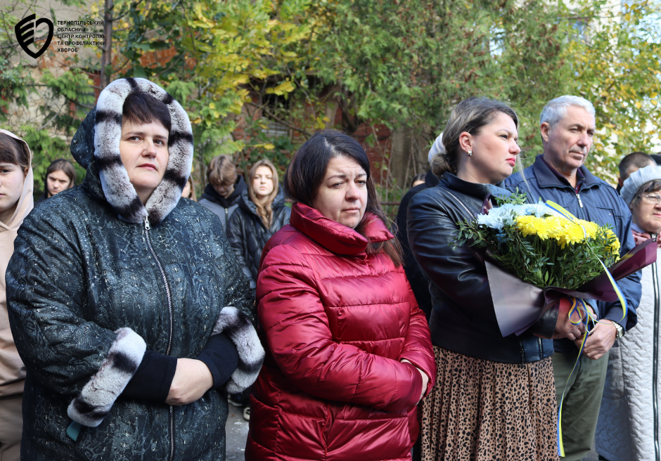 Відкрили меморіальну дошку Герою - Дмитру Івановичу ОГІНСЬКОМУ