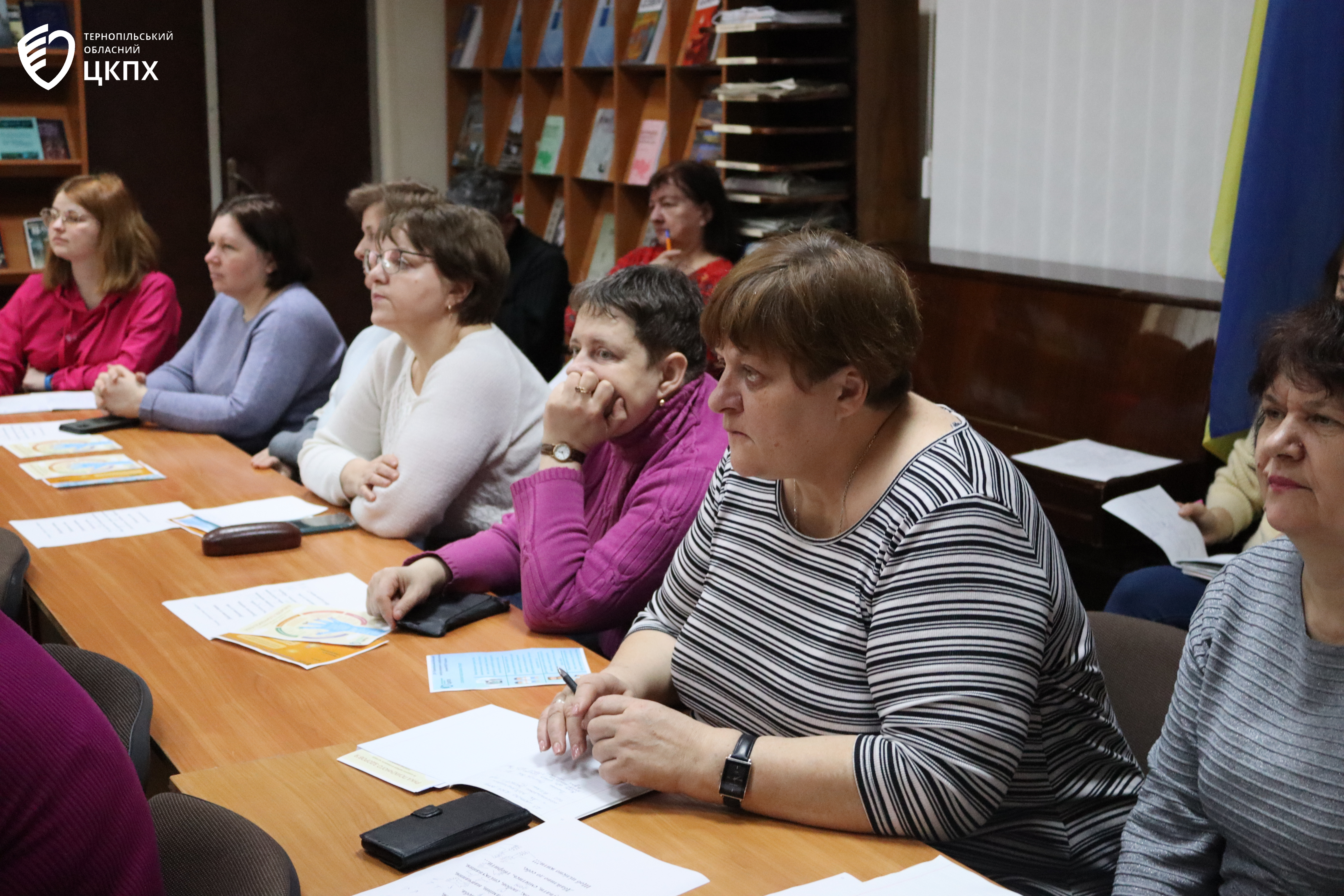 Піклуючись про ментальне здоров'я: у Тернопільській обласній універсальній науковій бібліотеці фахівці ДУ «Тернопільський ОЦКПХ МОЗ України» провели територію здоров’я